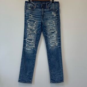 American Eagle Airflex 360 Distressed Blue Jeans Men